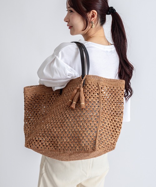 Rabarany ラバラニー 刺繍ラフィアバッグ 南仏ニース購入 本革ハンドル かごバッグ カゴバッグ 「Rabarany」かごバッグ ラフィア素材 トート