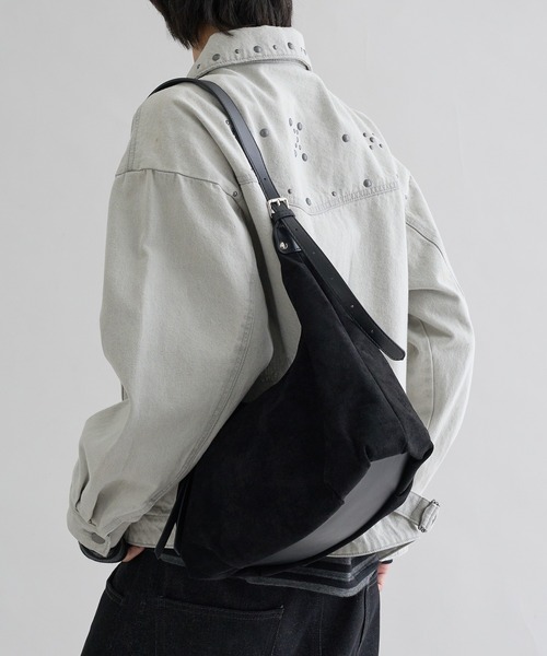 ショルダーバッグ Compact suede like shoulder bag / コンパクト