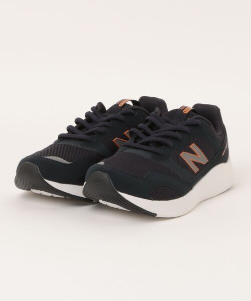 ASICS（アシックス） スニーカー ランニング VERSABLAST 4「軽量