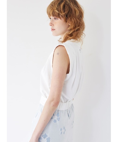 tシャツ COEL × ＋81BRANCA ポイント刺繍ノースリーブTシャツ レディース COEL tシャツ × ＋81BRANCA ポイント刺繍ノースリーブTシャツ