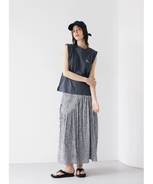 tシャツ COEL × ＋81BRANCA ポイント刺繍ノースリーブTシャツ レディース COEL tシャツ × ＋81BRANCA ポイント刺繍ノースリーブTシャツ