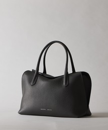 【美品】 IACUCCI イアクッチ ラーナ M ALCE レザー トートバッグ IACUCCI（イアクッチ） トートバッグ ラーナ L ALCE レディース