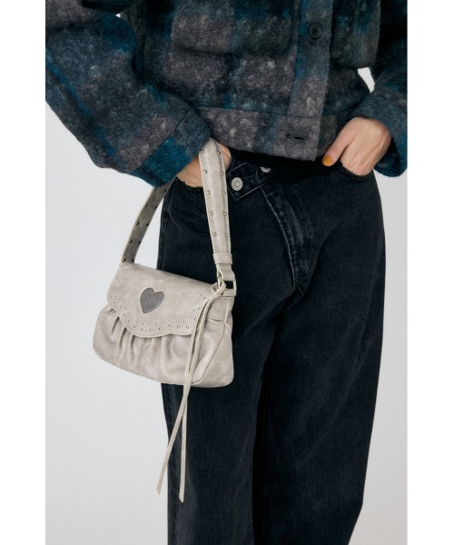新品未使用♡moussy マウジー HEART GATHER STUDSバッグ ライトグレーWEB限定カラー】HEART GATHER STUDS バッグ