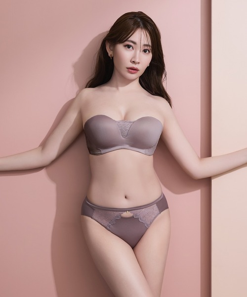 ROSIER by Her lip to（ロジア バイ ハーリップトゥ） ブラジャー