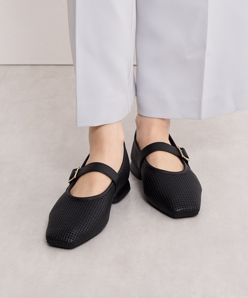 パンプス 「Made in Japan」「HIMIKO」パンチングレザーメリージェーンパンプス/651103の画像