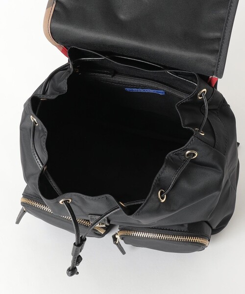 ブルーレーベル 黒 リュック BLUE LABEL CRESTBRIDGE デイバック リュック ナイロンバック