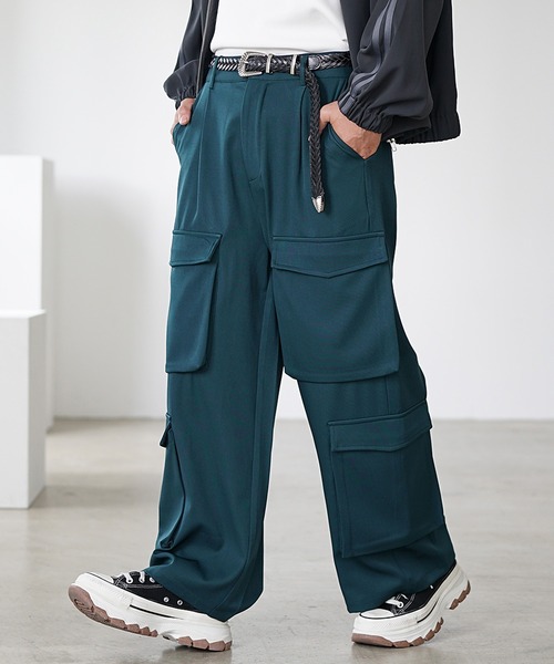 MinoriTY（マイノリティ） カーゴパンツ さら艶スラックス生地マルチ