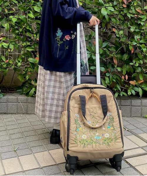 SUPER HAKKA（スーパーハッカ） スーツケース フラワーバレー刺繍