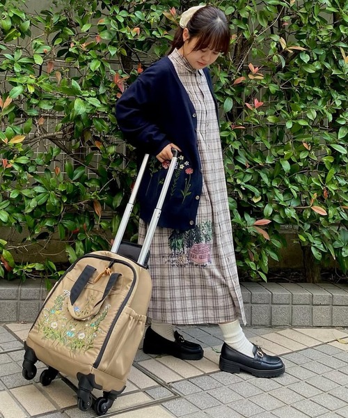 SUPER HAKKA（スーパーハッカ） スーツケース フラワーバレー刺繍