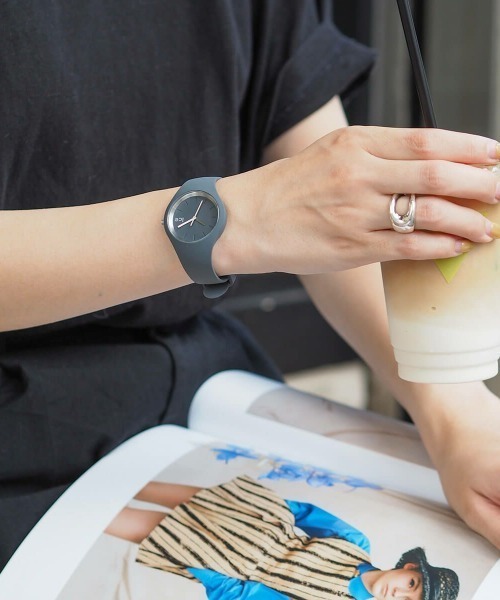 「ICE WATCH」 アナログ腕時計 FREE グレー レディース_画像7