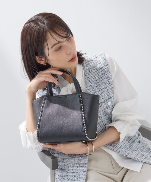 INDIVI（インディヴィ） ショルダーバッグ バッグ 「ミドルサイズ／合