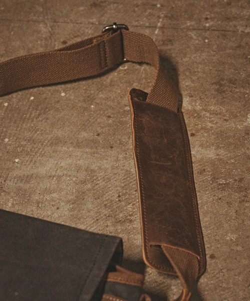 「ALL RUNS」 ショルダーバッグ FREE ブラック メンズ_画像3