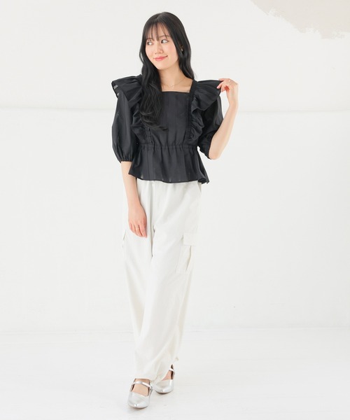 現行品美品！FOXEY BLOUSE TRINETE 半袖フリルトップス　38 Honeys（ハニーズ） ブラウス シャツ 肩フリルブラウス レディース
