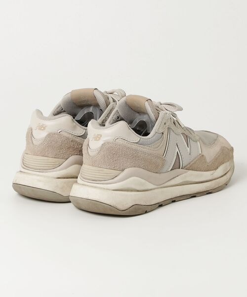 「New Balance」 ローカットスニーカー 24.5cm ベージュ レディースの画像