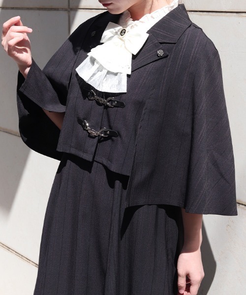 axes femme（アクシーズ ファム） コート アウター ビット付ケープJK