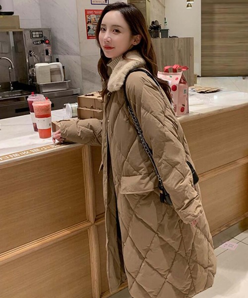 ファー襟付きコート（レディースダウンコート、ダウンジャケット