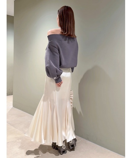 【み】スナイデル　SNIDEL ワンショルダーロゴスウェット　未使用 WEB限定】ワンショルダーロゴスウェット（スウェット）｜SNIDEL