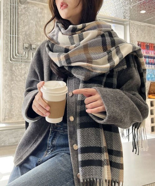 セール！最終価格　ミンクヤーン　大判マフラー　ショール　焦茶 セール！最終価格 ミンクヤーン 大判マフラー ショール 焦茶