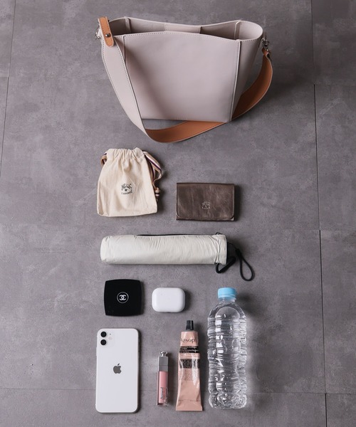 LADYMADE（レディメイド） ショルダーバッグ バッグ 2WAYベルト