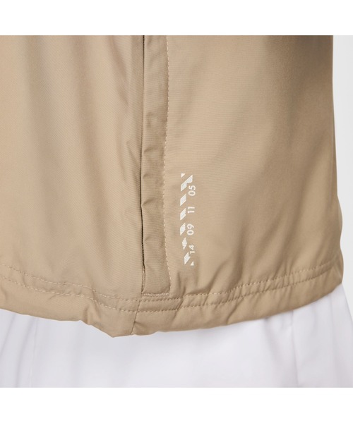 美品　NIKE 袖切り替えコート 美品 NIKE 袖切り替えコート レディース