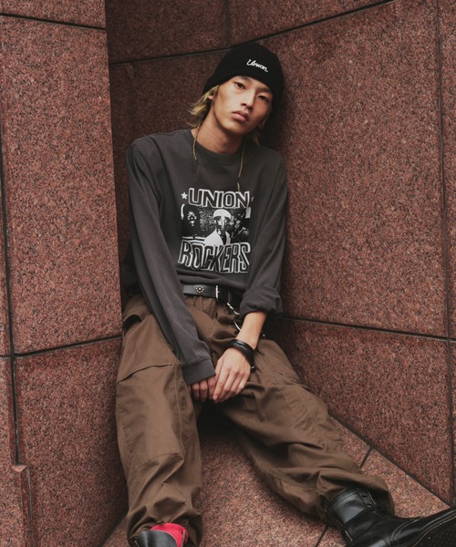 UNIQ ユニク スンヨン着用 Tシャツ UNE MANSION tシャツ 「UNE ORIGINAL」 シルバースナップボタン