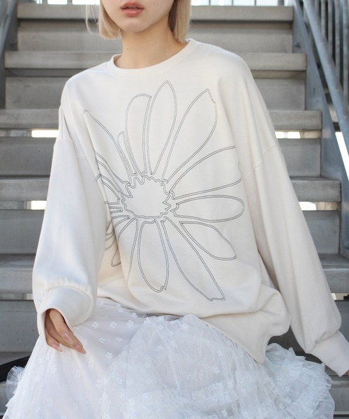 グラフィック刺繍スウェット セール】限定展開 ビッグシルエット デザイン刺繍 クルーネック