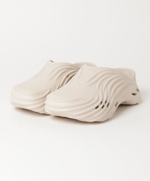 【極美品】CROCS クロックス　エコー ウェーブ　28cm. 白 厚底 crocs Echo Wave / クロックス エコ ウェーブ（サンダル