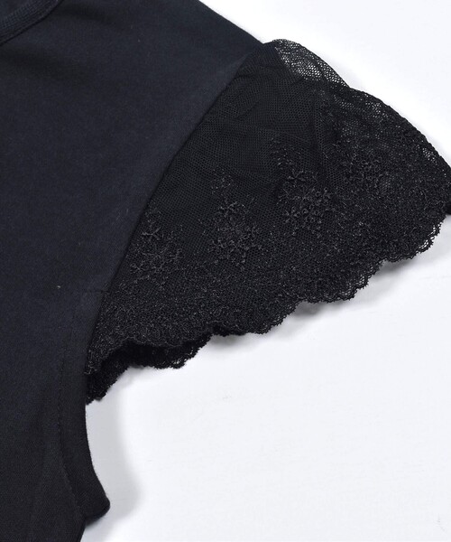 「BeBe」 「KIDS」半袖カットソー 110 ホワイト キッズ_画像9