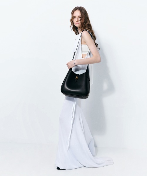 CHARLES ＆ KEITH（チャールズ&キース） ショルダーバッグ バッグ