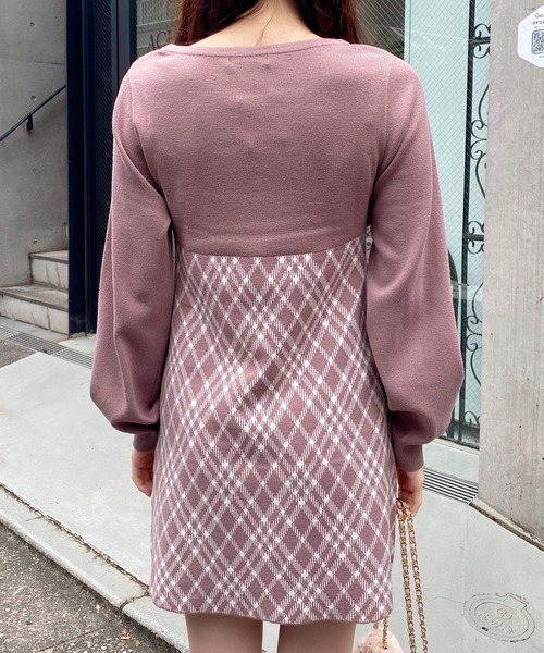 INGNI（イング） ワンピース デコルテオープンチェック柄切替ニット