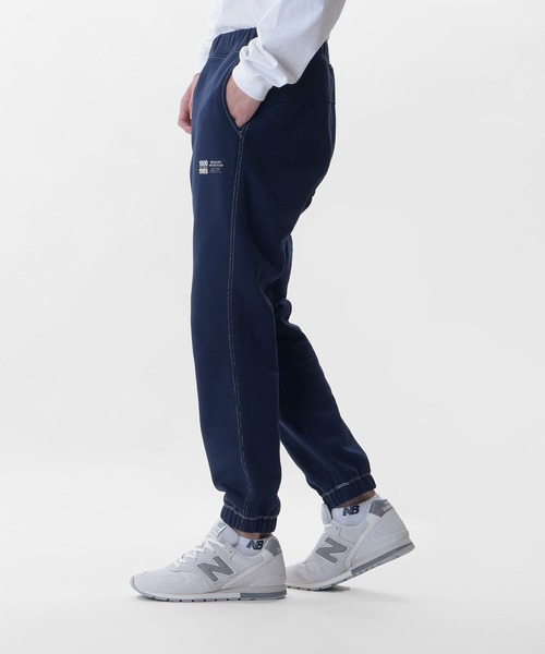New Balance 1000 スウェットパンツ レギュラーフィット New Balance（ニューバランス） スウェットパンツ ジャージ 1000