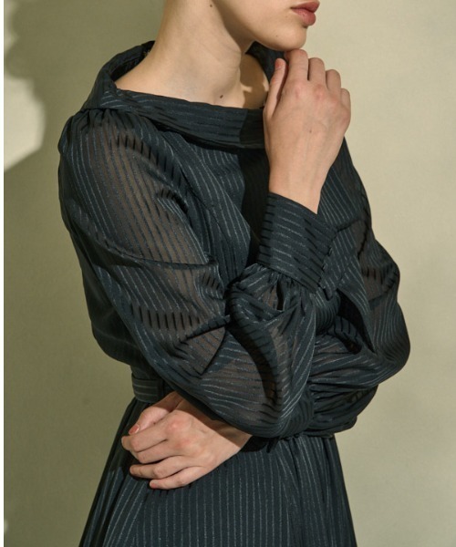 ERADIE（エラディエ） ワンピース Asymmetrical Tie Satin Dress