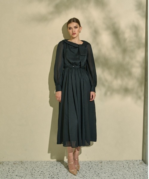 ERADIE（エラディエ） ワンピース Asymmetrical Tie Satin Dress