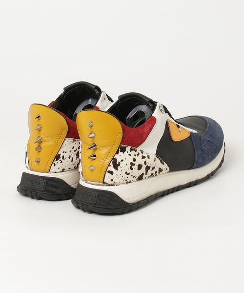 美品 箱付き FENDI ロゴバンド ローカット スニーカー 26.0相当 美品 箱付き FENDI ロゴバンド ローカット スニーカー 26.0相当