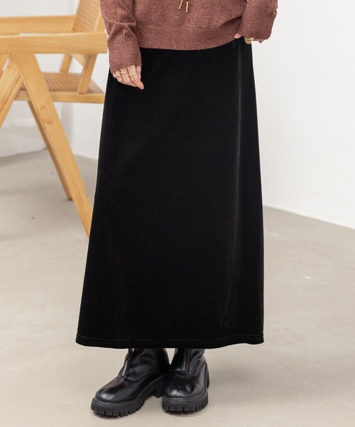 DAY CLOSET スカート 「ロング丈/ゴム入り」艶やかな光沢で大人の