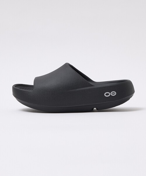 24【匿名配送】oofos ooahh limited リカバリーサンダル OOFOS（ウーフォス） 大人気 Ooahh サンダル ビーチサンダル