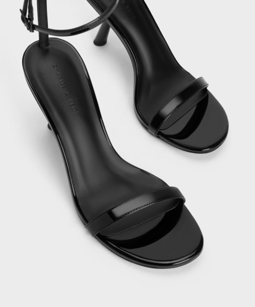 CHARLES ＆ KEITH（チャールズ&キース） サンダル スラントヒール