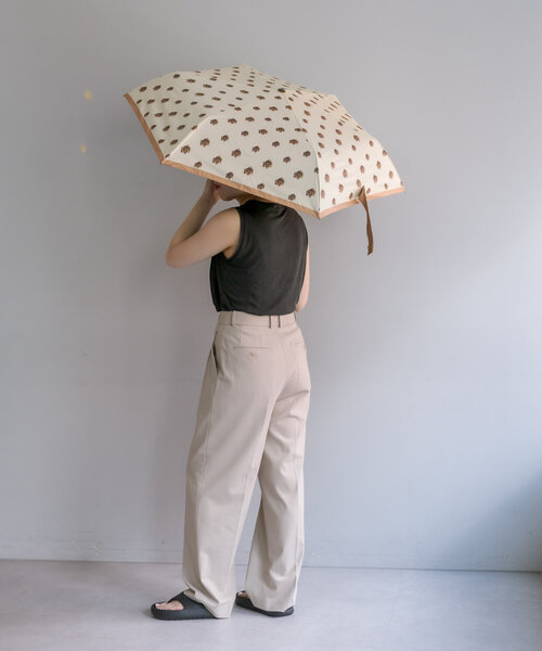 【も】 虎屋ういろ×ear折り畳み傘　未使用品 ear PAPILLONNER（イア パピヨネ） 折りたたみ傘 虎屋ういろ×ear晴雨