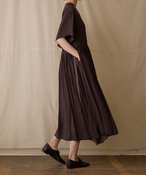 ワンピース THETOE NOMAD SLEEVELESS FLARE ONEPIECE NoMad Sleeveless Flare Onepiece – THE TOÉ