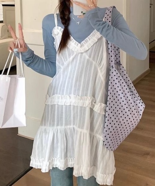 Achic(アシック) ワンピース フリルデザイン レイヤードキャミ Achic(アシック) ワンピース フリルデザイン レイヤードキャミ