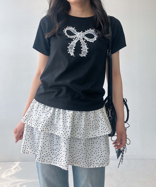 お値下げしました♡ビーズ装飾 濃紺 半袖Tシャツ フリルデザイン お値下げしました♡ビーズ装飾 濃紺 半袖Tシャツ フリルデザイン