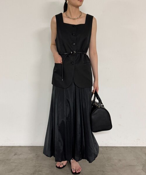 LOUNGEDRESS ラウンジドレス デニムVジレ　ブルー　ベスト ラウンジドレス デニムVジレ - メルカリ