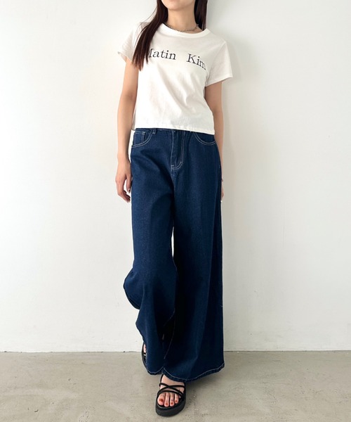 tシャツ Matin Kim(マーティンキム)/ロゴプリント クロップド 半袖 Tシャツ/LOGO CROPPED T-shirt レディース マーティンキム Matin Kim Tシャツ LOGO CUTTED CROP TOP BLACK