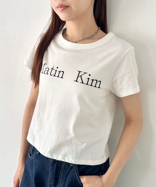at12：03 tシャツ Matin Kim(マーティンキム)/ロゴプリント