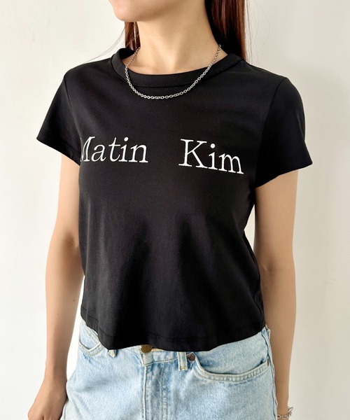 at12：03 tシャツ Matin Kim(マーティンキム)/ロゴプリント