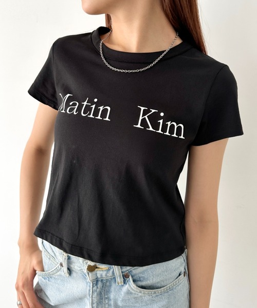 at12：03 tシャツ Matin Kim(マーティンキム)/ロゴプリント