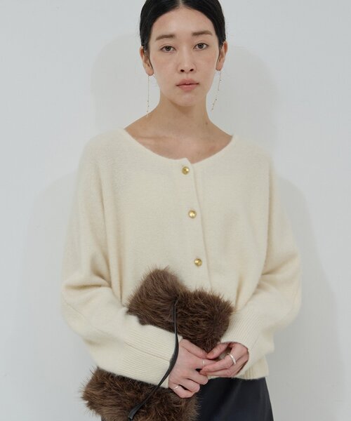 ガリャルダガランテ　前後2WAY ファーウールショートカーデ GALLARDAGALANTE（ガリャルダガランテ） ニット セーター 「前後2WAY