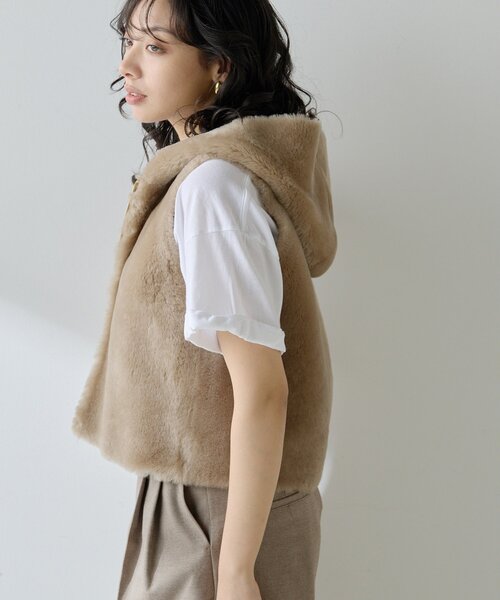 Whim Gazette（ウィム ガゼット） ベスト ジレ ムートンフードジレ