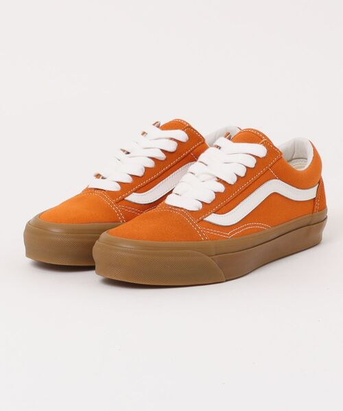 VANS メンズスニーカー（色：オレンジ系）｜シューズ