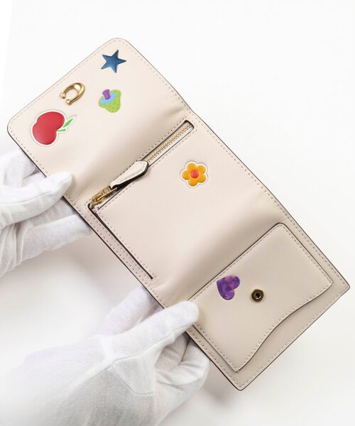 COACH（コーチ） 財布 ミラ スモール フラップ ウォレット・ステッカー